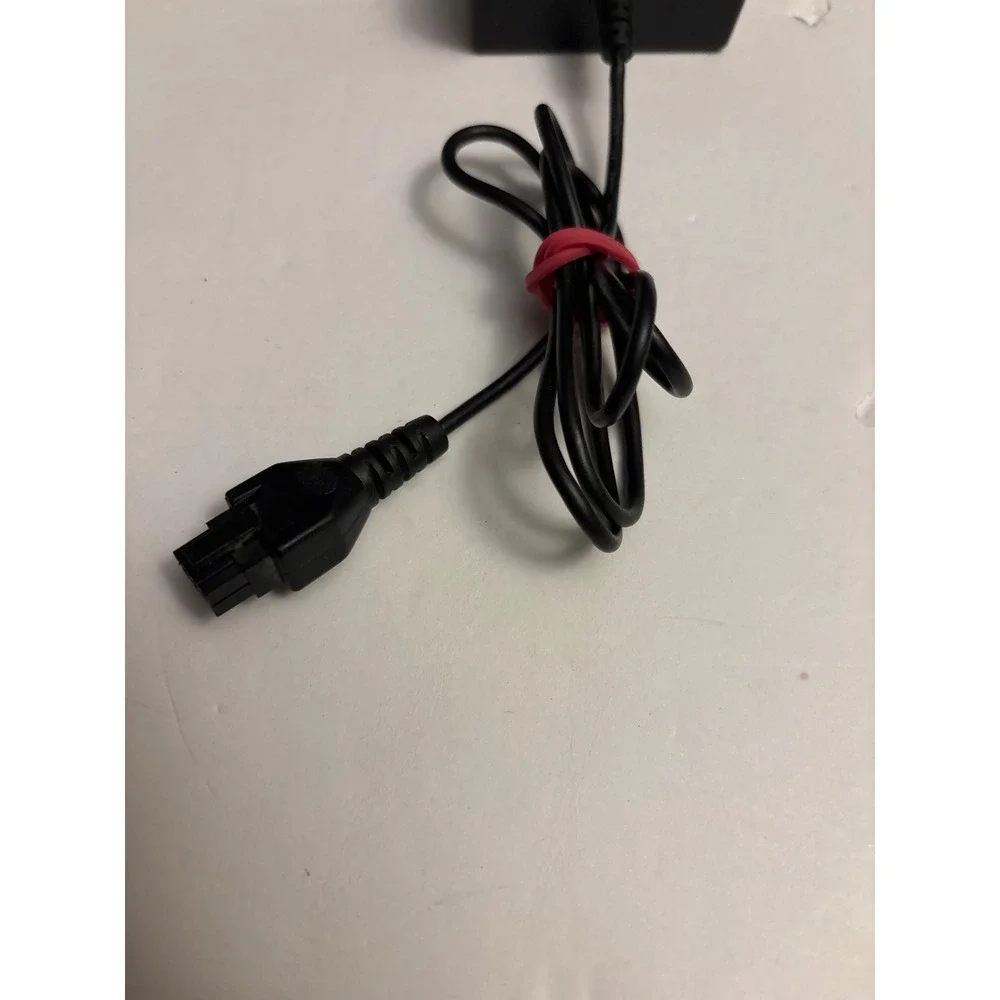 Delta Electronics ADP 152B AC DC Adapter Power Supply 100-240V Input